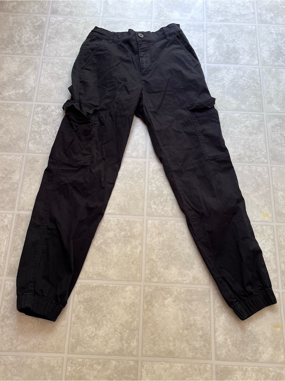 Garage Black Cotton Cargo Pants With Zipper, Elastic Waist and Ankles Size Small
